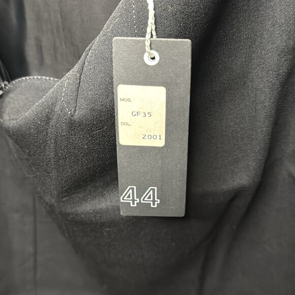 Vintage NWT Umberto Ginocchietti Black Asymmetrical Back Zippered Skirt - Picture 7 of 7